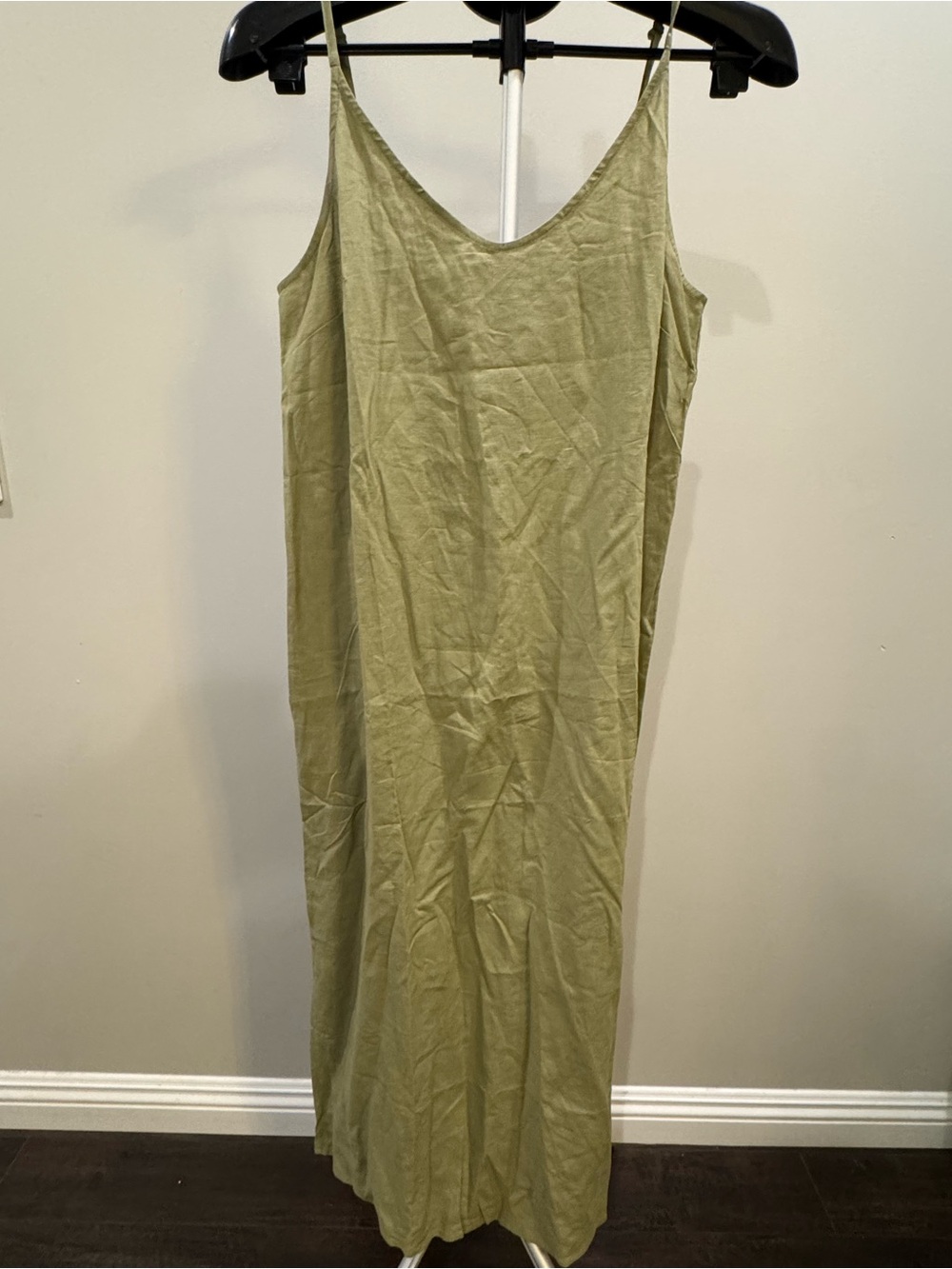 Andie Barretta Linen Slip Dress - Picture 2 of 4